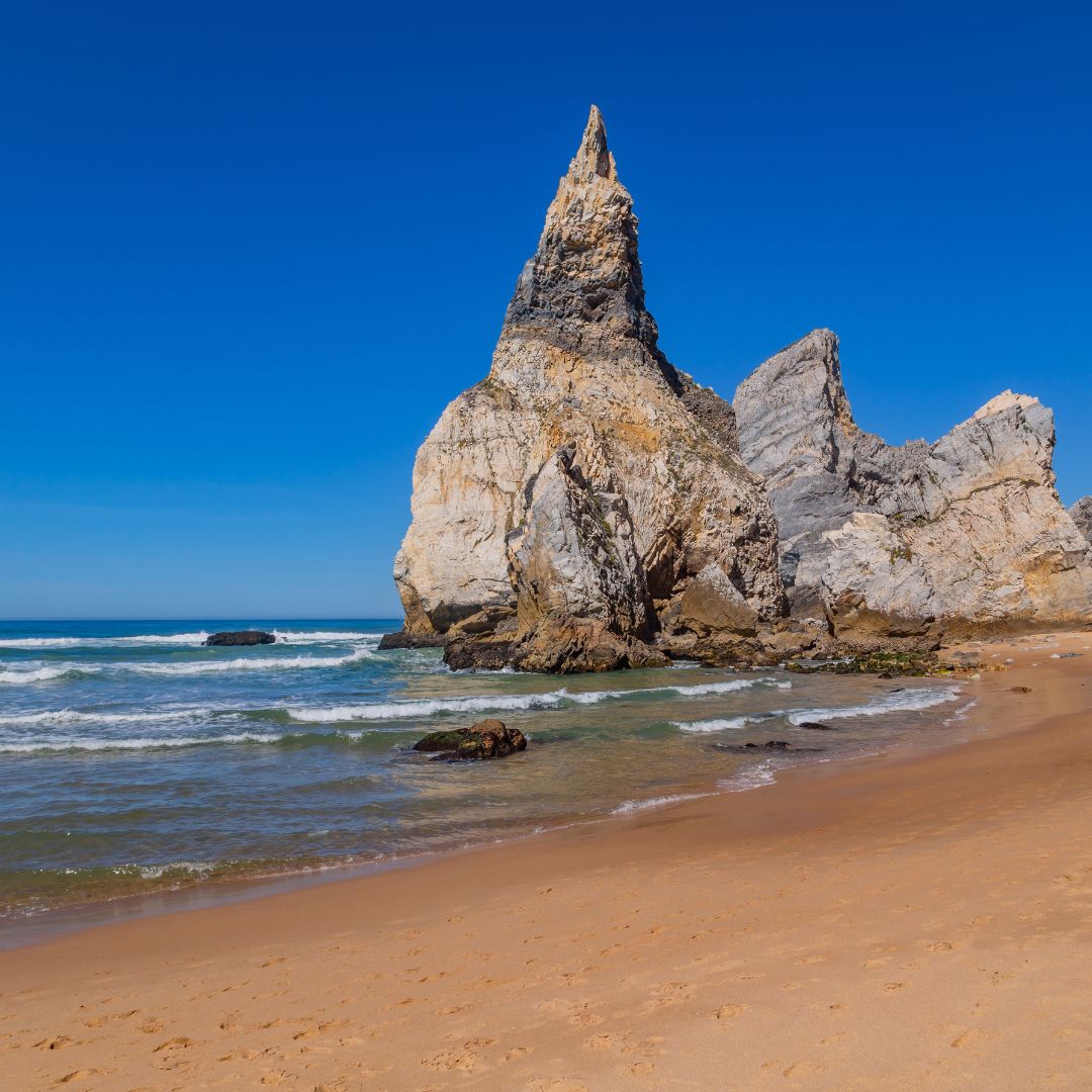 Portugal's Secret Beaches: Escape the Crowds 🏖️